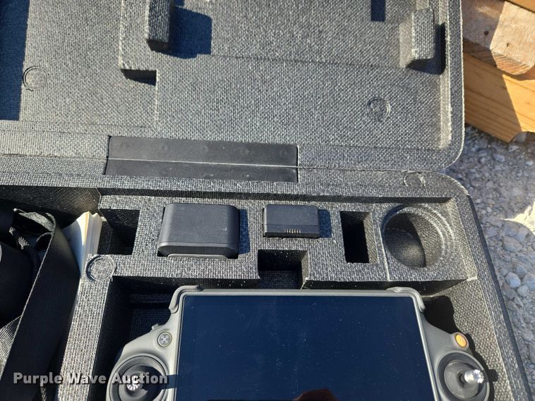 image for item ET5001 DJI AGRIS T40 drone