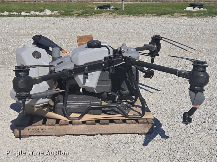 image for item ET5002 DJI AGRAS T40 drone