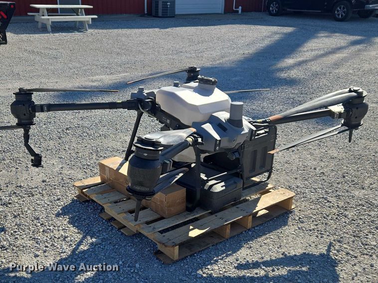 image for item ET5004 DJI AGRAS T40 drone