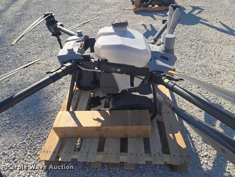 image for item ET5004 DJI AGRAS T40 drone