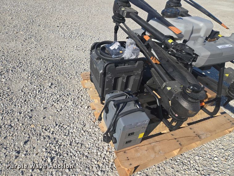 image for item ET5004 DJI AGRAS T40 drone