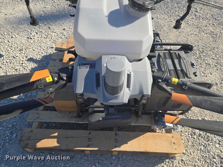 image for item ET5004 DJI AGRAS T40 drone