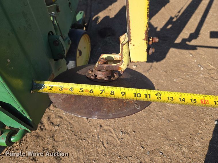 image for item ET5194 John Deere 7100 planter