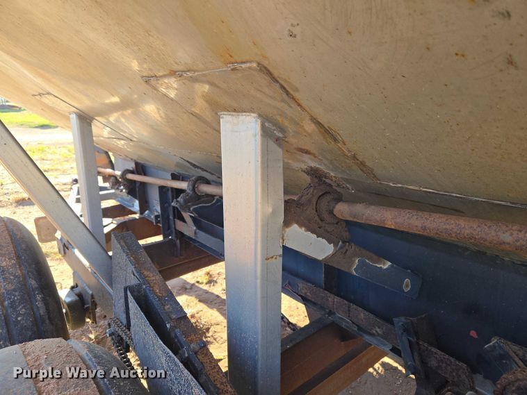image for item ET5195 Adam's Fertilizer Equipment Spreader Trailer sprayer trailer
