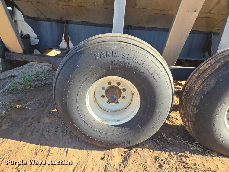 image for item ET5195 Adam's Fertilizer Equipment Spreader Trailer sprayer trailer