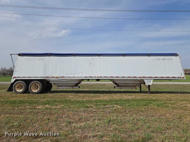 image for item ET5226 2007 Wilson DWH-551C grain trailer