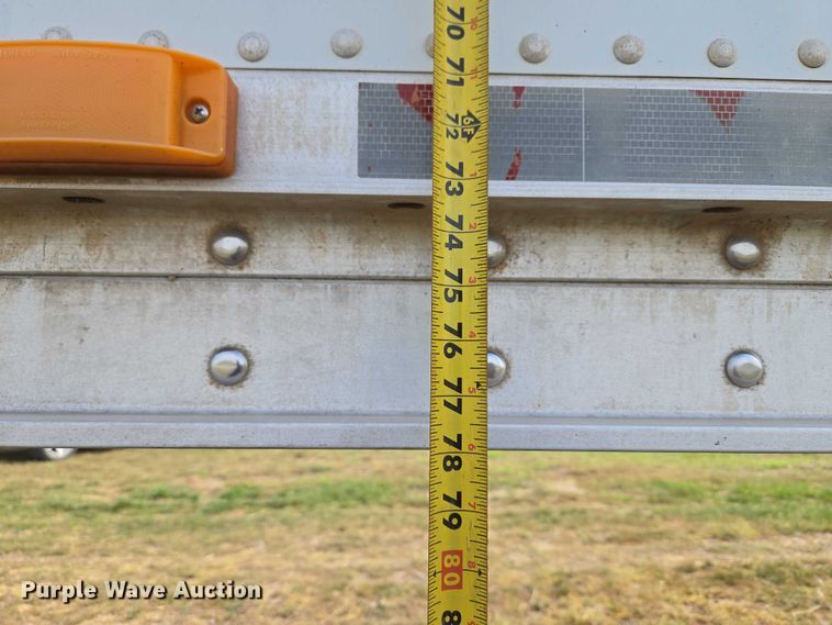 image for item ET5226 2007 Wilson DWH-551C grain trailer