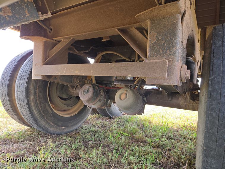 image for item ET5226 2007 Wilson DWH-551C grain trailer