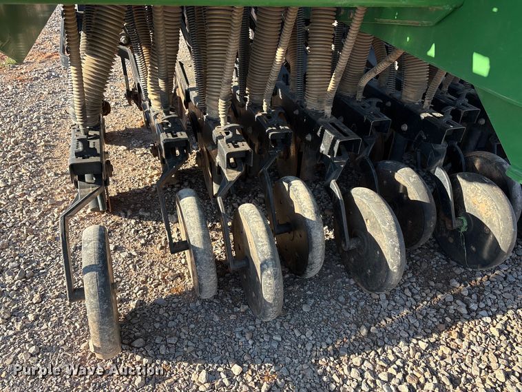 image for item EU0436 2015 Great Plains 3P806NT no-till grain drill