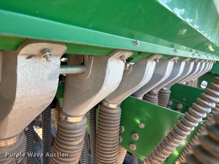 image for item EU0436 2015 Great Plains 3P806NT no-till grain drill