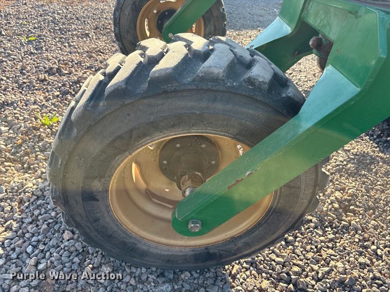 image for item EU0436 2015 Great Plains 3P806NT no-till grain drill
