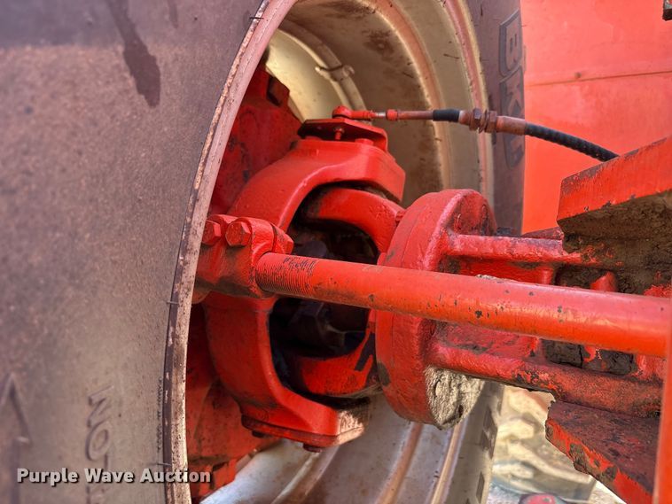 image for item EU0444 Case 2470 4WD tractor