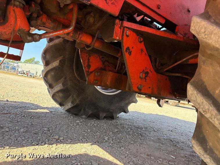 image for item EU0444 Case 2470 4WD tractor