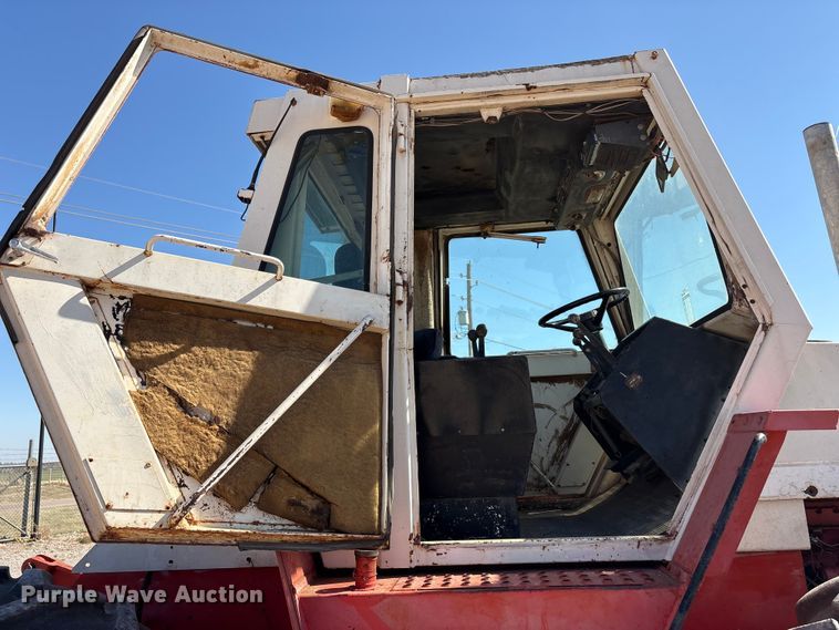 image for item EU0444 Case 2470 4WD tractor