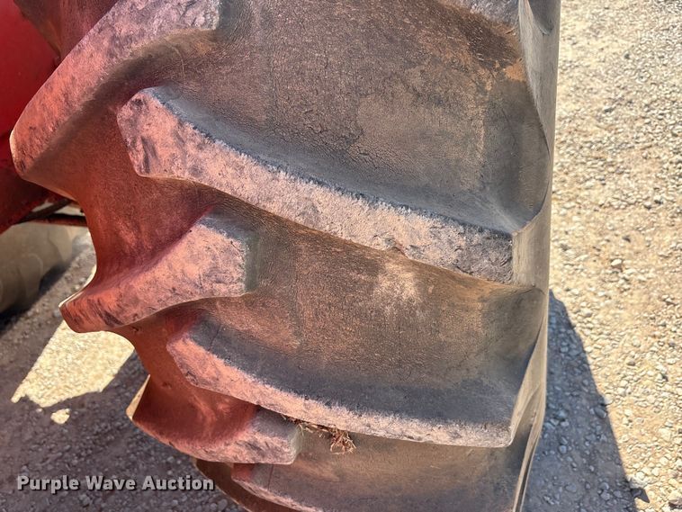 image for item EU0444 Case 2470 4WD tractor