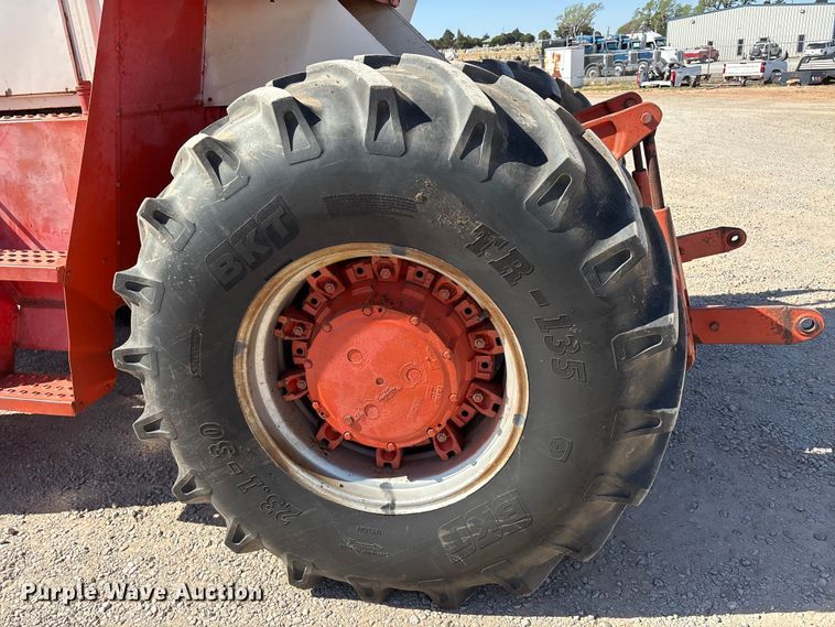 image for item EU0444 Case 2470 4WD tractor