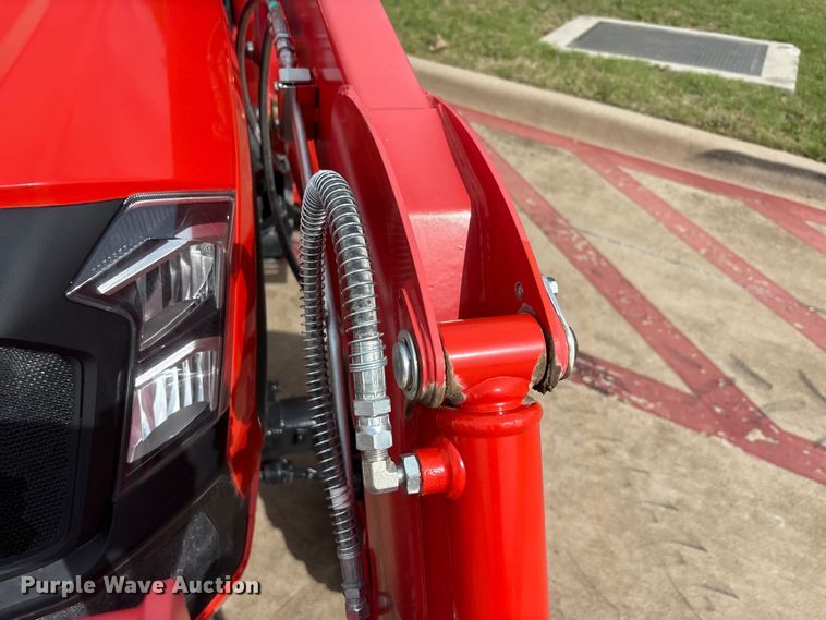 image for item EU0461 Kioti CK3520 tractor