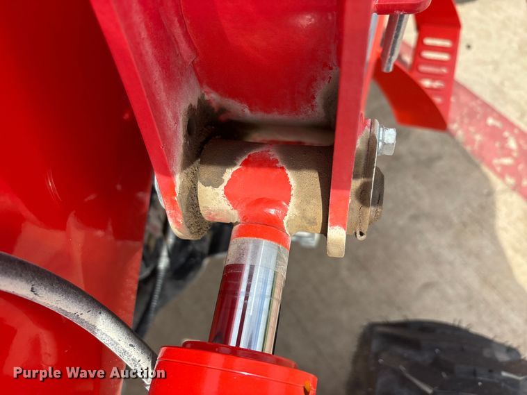 image for item EU0461 Kioti CK3520 tractor