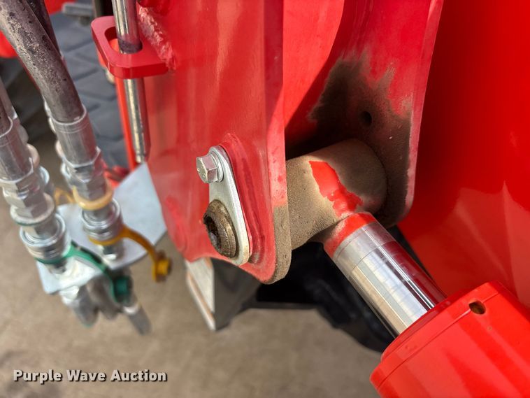 image for item EU0461 Kioti CK3520 tractor