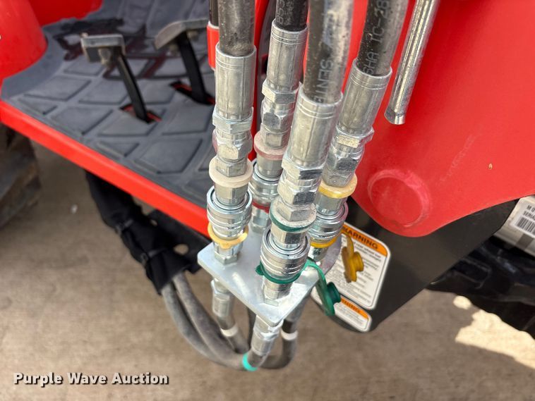 image for item EU0461 Kioti CK3520 tractor