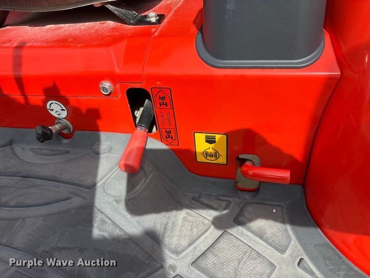 image for item EU0461 Kioti CK3520 tractor