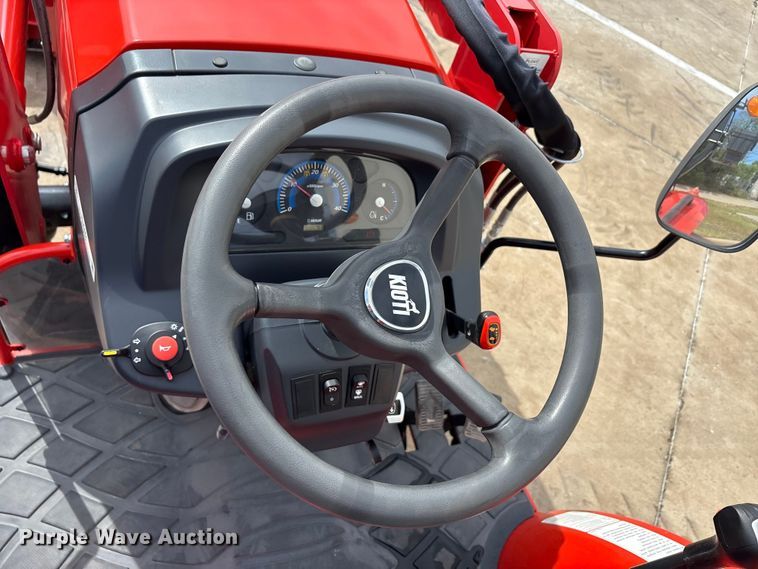 image for item EU0461 Kioti CK3520 tractor