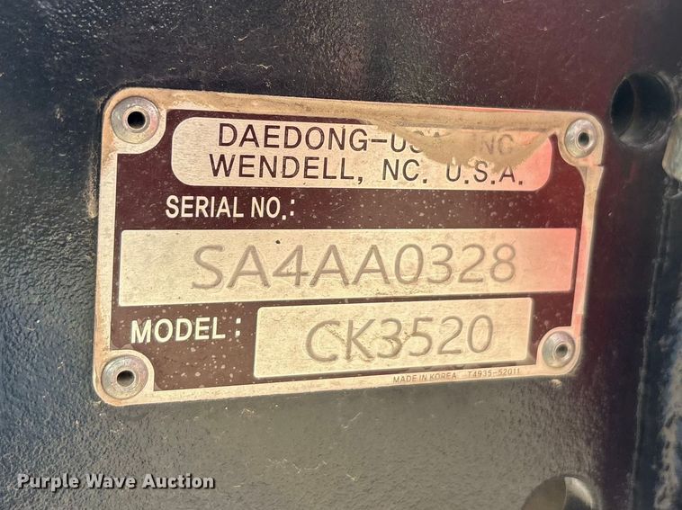 image for item EU0461 Kioti CK3520 tractor