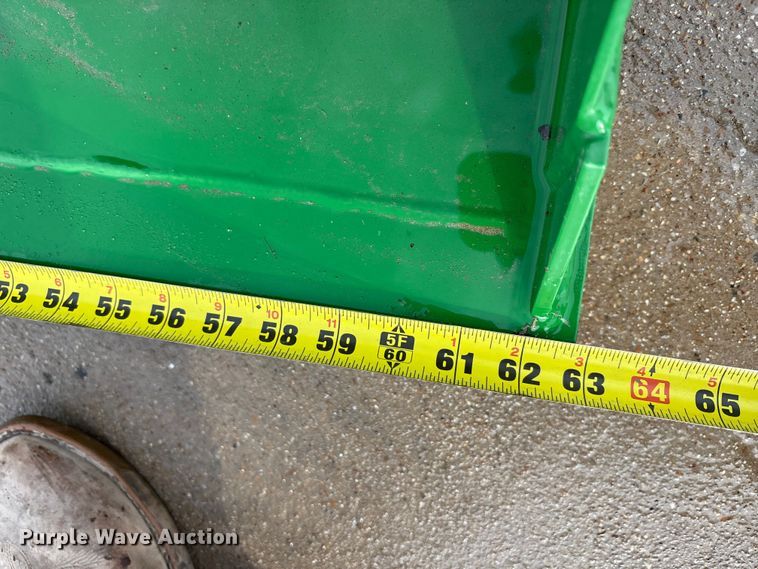 image for item EU0462 2023 John Deere 3039R tractor