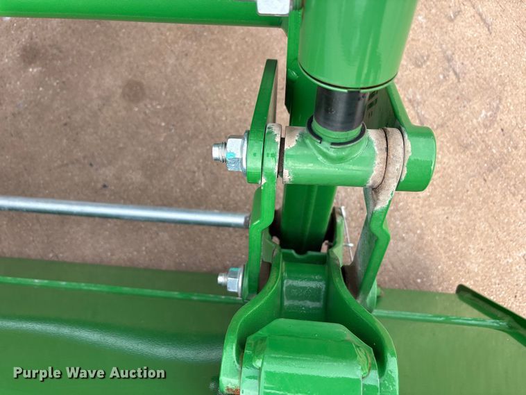 image for item EU0462 2023 John Deere 3039R tractor