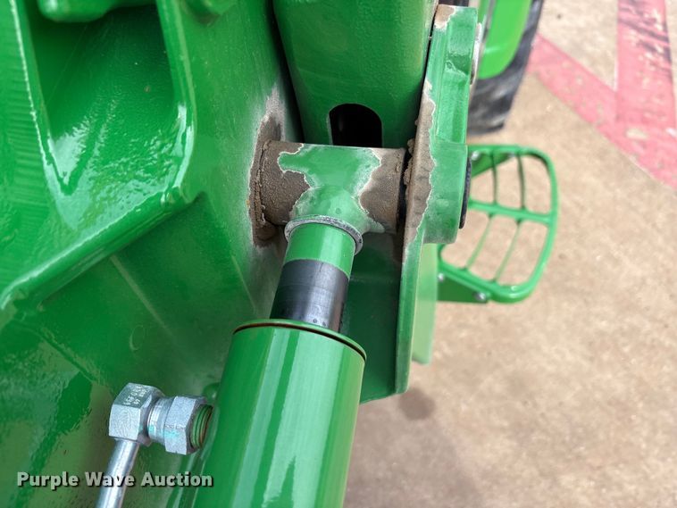 image for item EU0462 2023 John Deere 3039R tractor