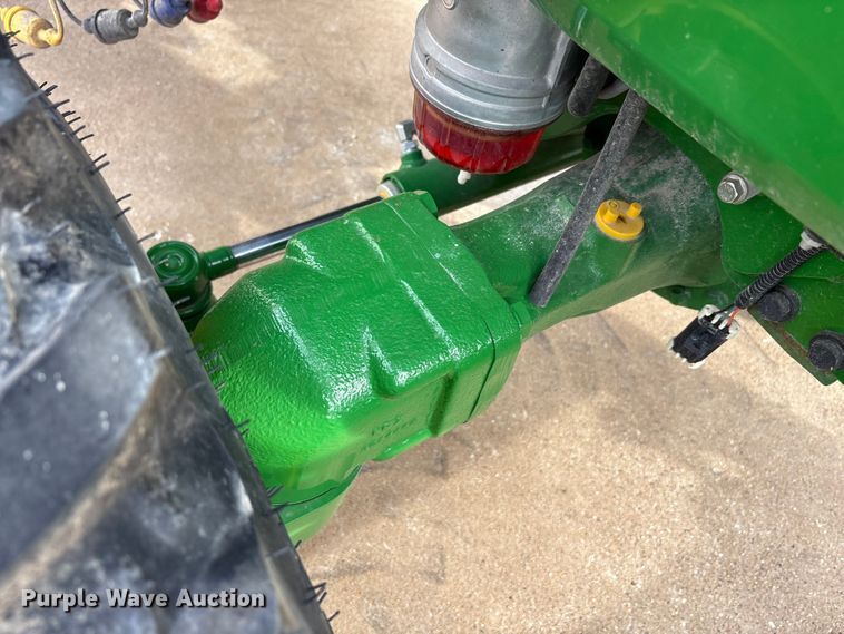 image for item EU0462 2023 John Deere 3039R tractor