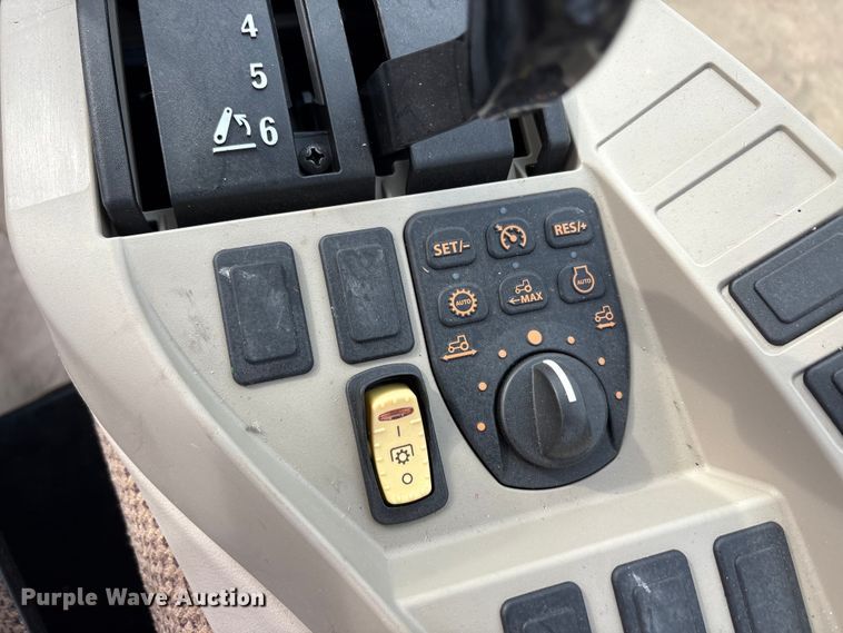 image for item EU0462 2023 John Deere 3039R tractor