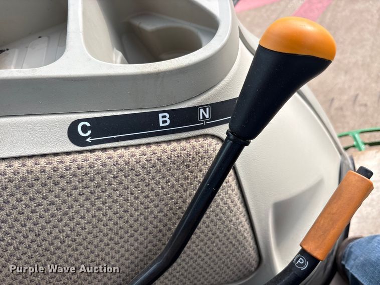 image for item EU0462 2023 John Deere 3039R tractor