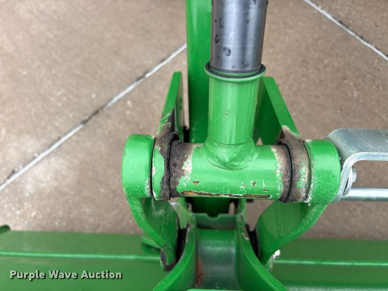 image for item EU0463 2024 John Deere 4066R tractor