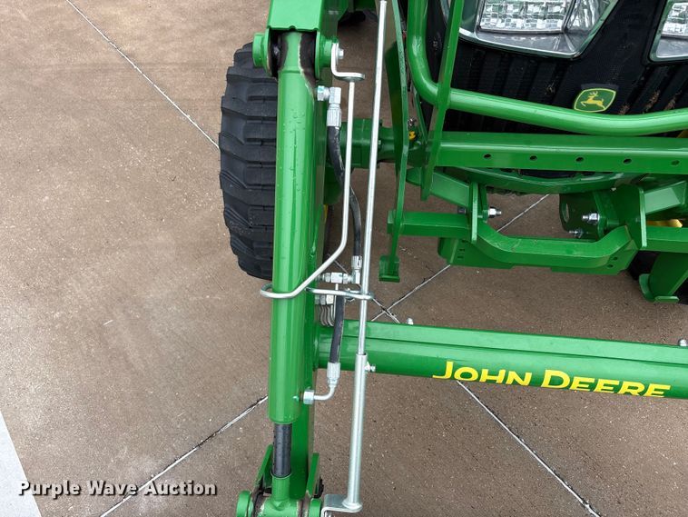 image for item EU0463 2024 John Deere 4066R tractor