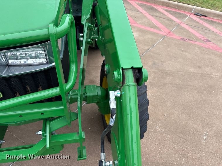 image for item EU0463 2024 John Deere 4066R tractor