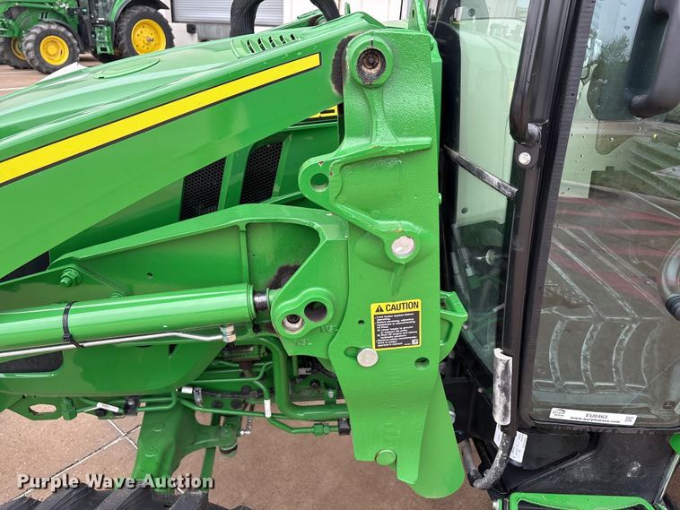 image for item EU0463 2024 John Deere 4066R tractor