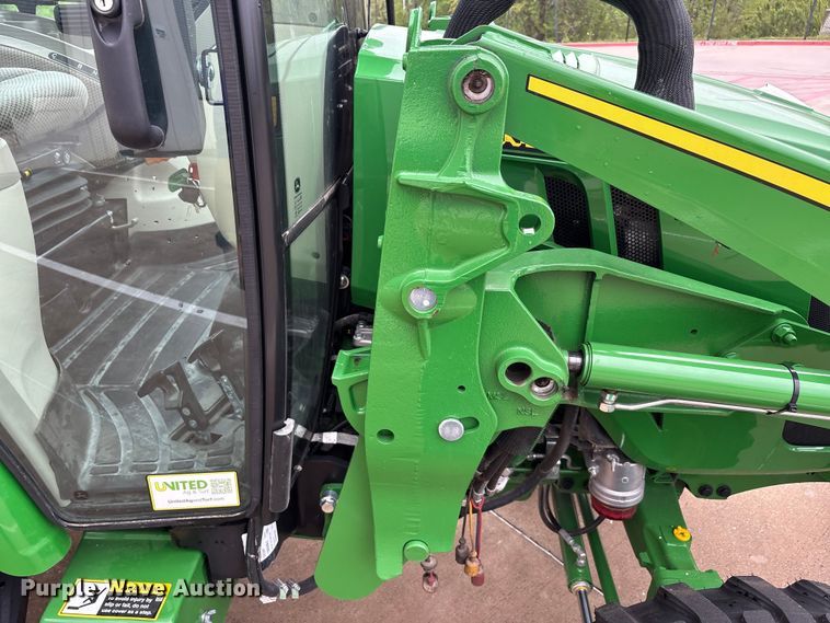 image for item EU0463 2024 John Deere 4066R tractor