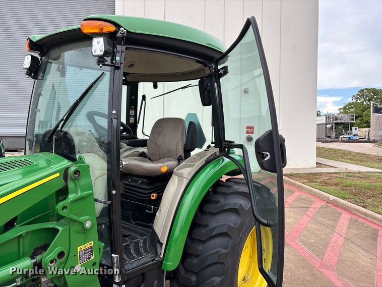 image for item EU0463 2024 John Deere 4066R tractor