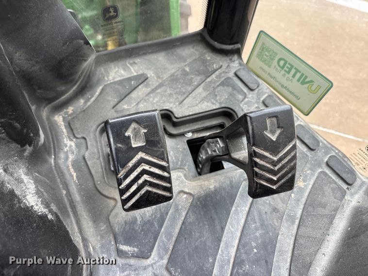 image for item EU0463 2024 John Deere 4066R tractor