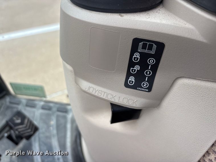 image for item EU0463 2024 John Deere 4066R tractor