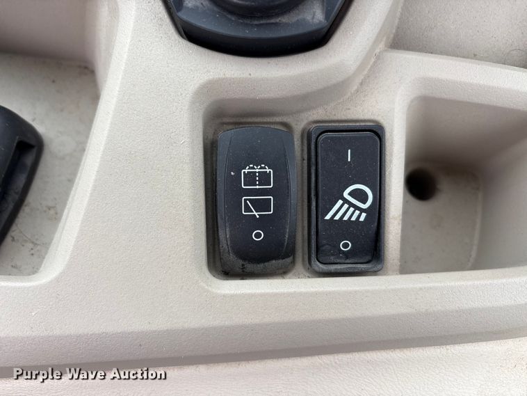 image for item EU0463 2024 John Deere 4066R tractor