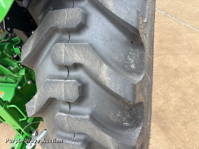 image for item EU0463 2024 John Deere 4066R tractor