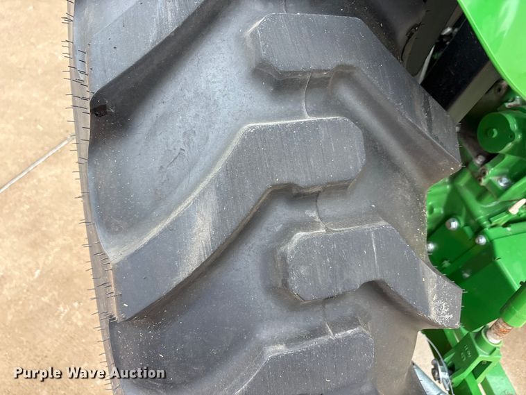 image for item EU0463 2024 John Deere 4066R tractor