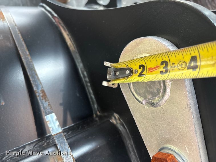 image for item EU0465 Kubota Wbk7419 excavator bucket