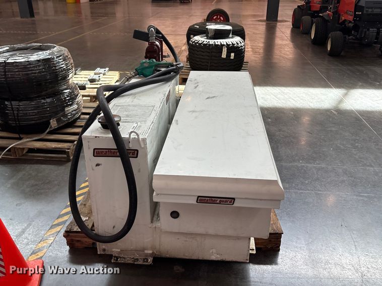 image for item EU0466 Auxiliary fuel tank