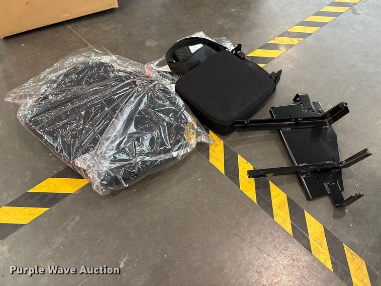 image for item EU0473 Buddy seat