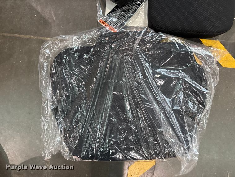 image for item EU0473 Buddy seat