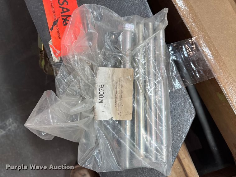 image for item EU0474 M series tractor weight bracket