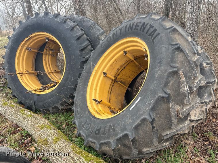 image for item EV2786 (4) tractor tires and wheels